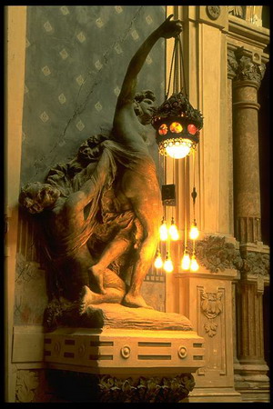 statua1
